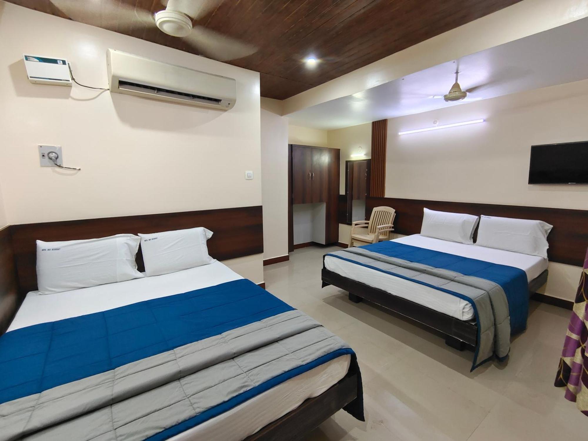 Hotel Dkr Residency Tirupati Ngoại thất bức ảnh