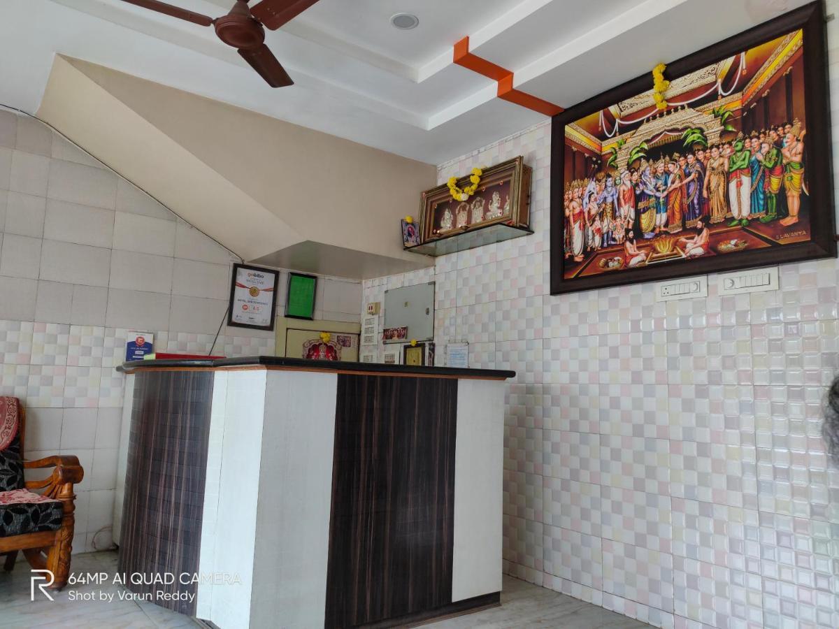 Hotel Dkr Residency Tirupati Ngoại thất bức ảnh